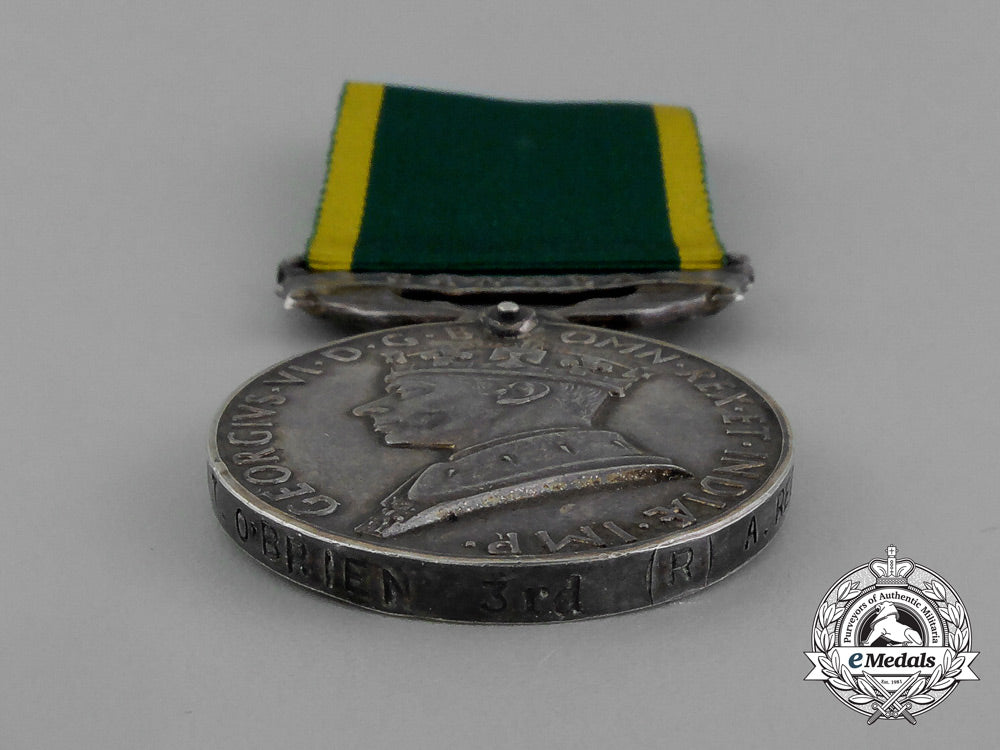 an_efficiency_medal_with_canada_scroll_to_the3_rd_canadian_armoured_reconnaissance_regiment_d_9929_1