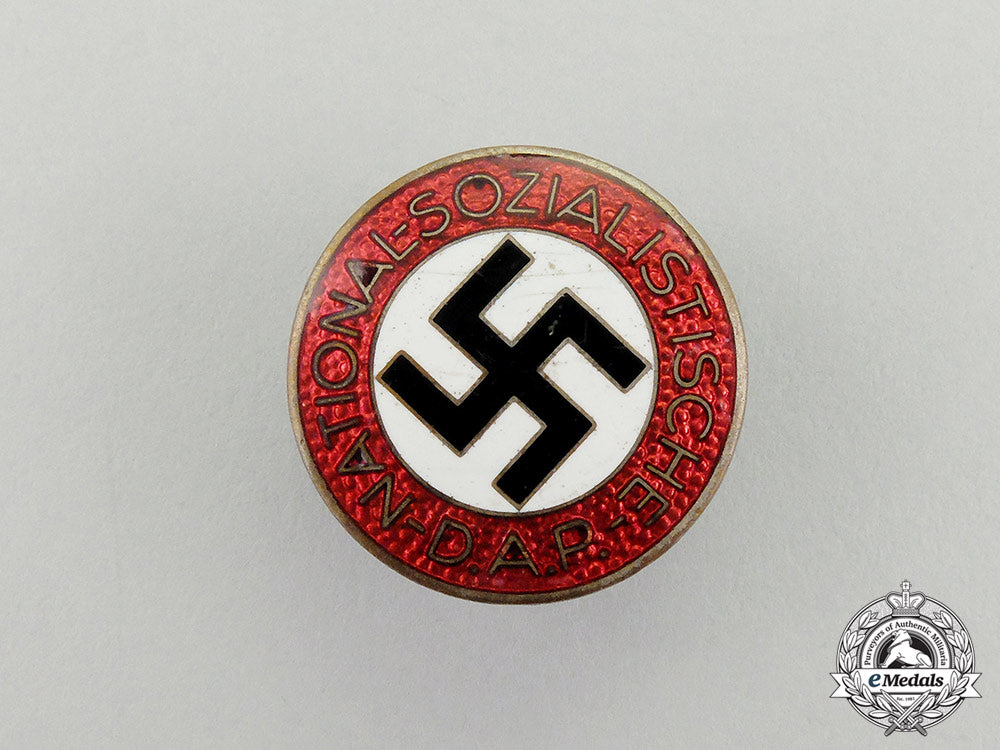 an_nsdap_membership_badge_by_steinhauer&_lück_of_lüdenscheid_dd_0705