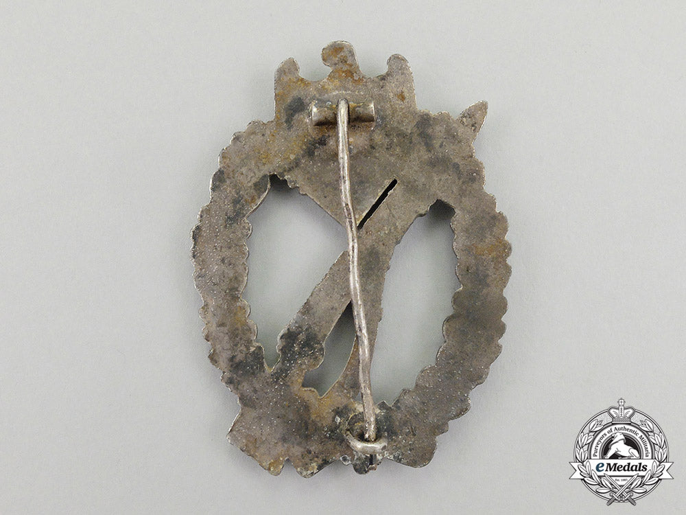 a_second_war_german_silver_grade_infantry_assault_badge_dd_1301