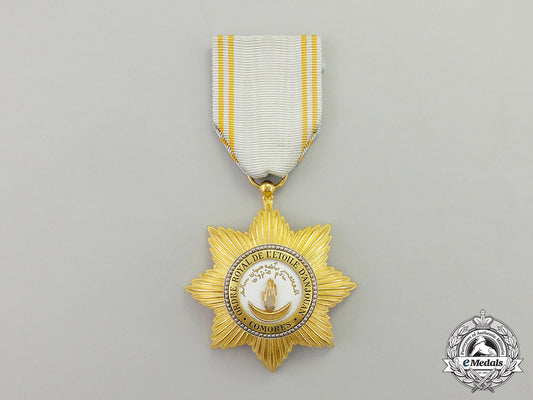 a_comoros_islands_royal_order_of_the_star_of_anjouan,_knight_dd_1630_1