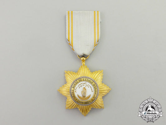 a_comoros_islands_royal_order_of_the_star_of_anjouan,_knight_dd_1630_1