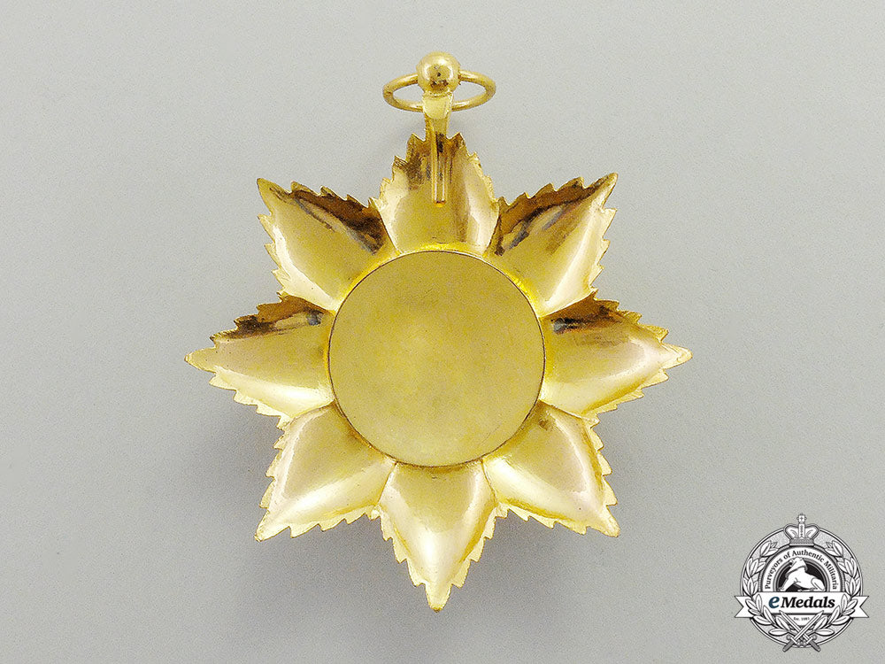 a_comoros_islands_royal_order_of_the_star_of_anjouan,_knight_dd_1635_1