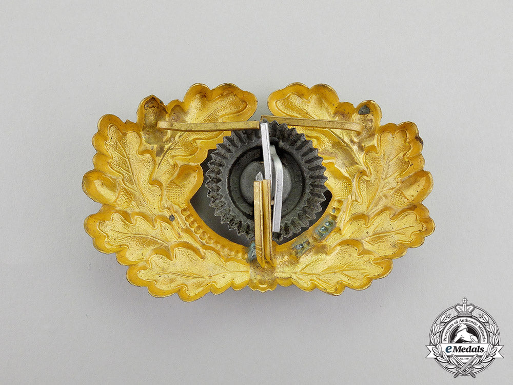 germany,_wehrmacht._a_heer(_army)_general’s_visor_cap_oak_wreath&_cockade_dd_2127_1