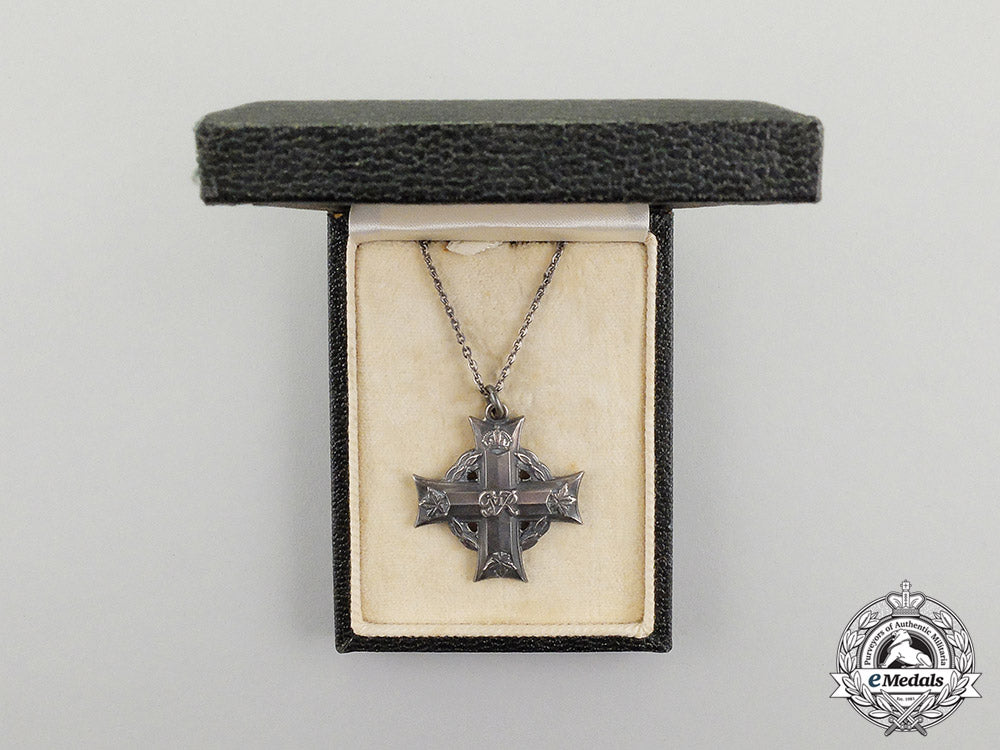 canada._a_memorial_cross_to_air_gunner_lightheart;_lost_carrying_belgian_sas_members_dd_3196