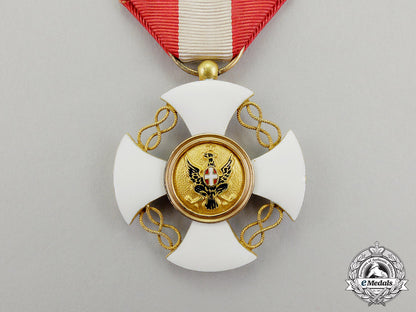 italy._order_of_the_crown;_knight's_cross_in_gold_dd_3351