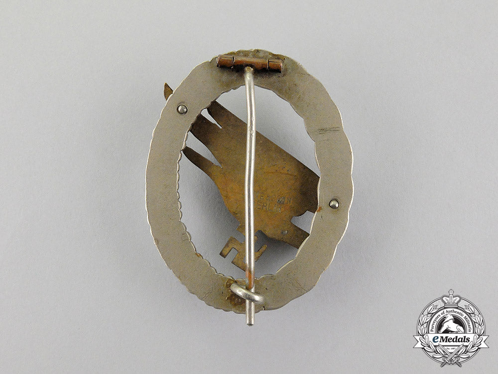 luftwaffe._an_early_fallschirmjäger_badge_by_jmme&_sohn_dd_3898