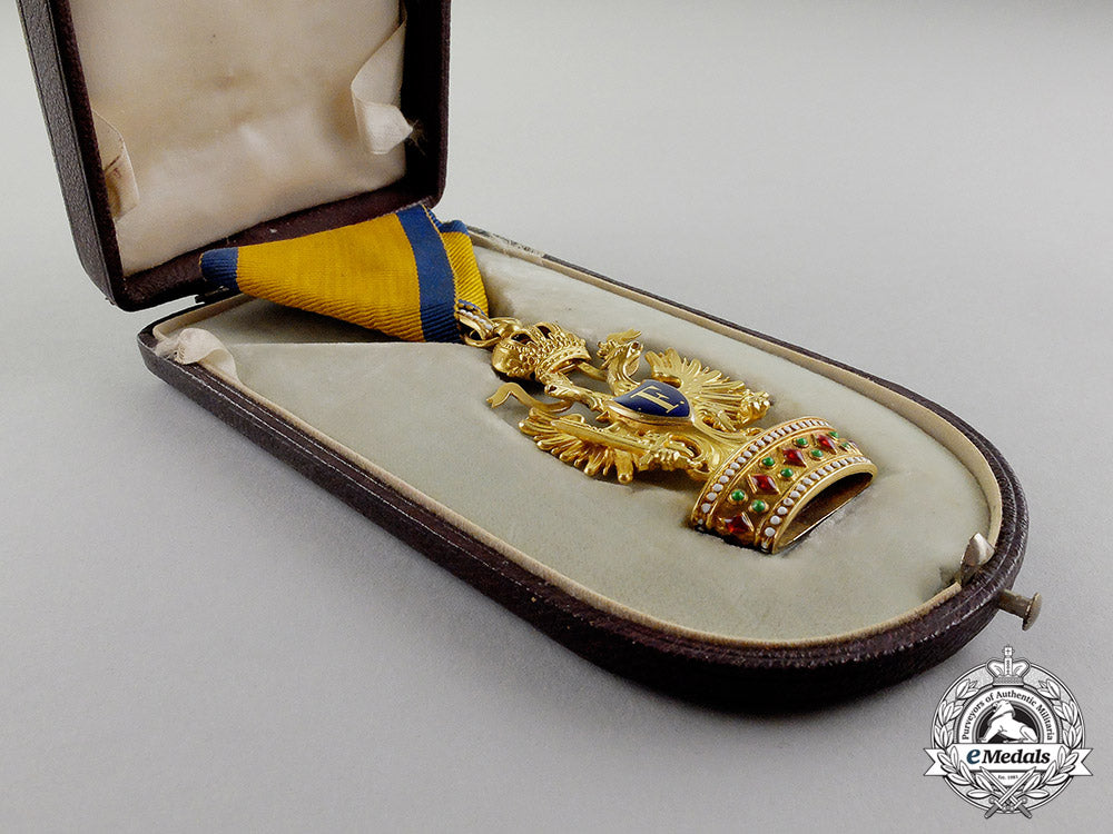 an_austrian_order_of_the_iron_crown_in_gold_by_rothe;_third_class_with_case_dd_4334