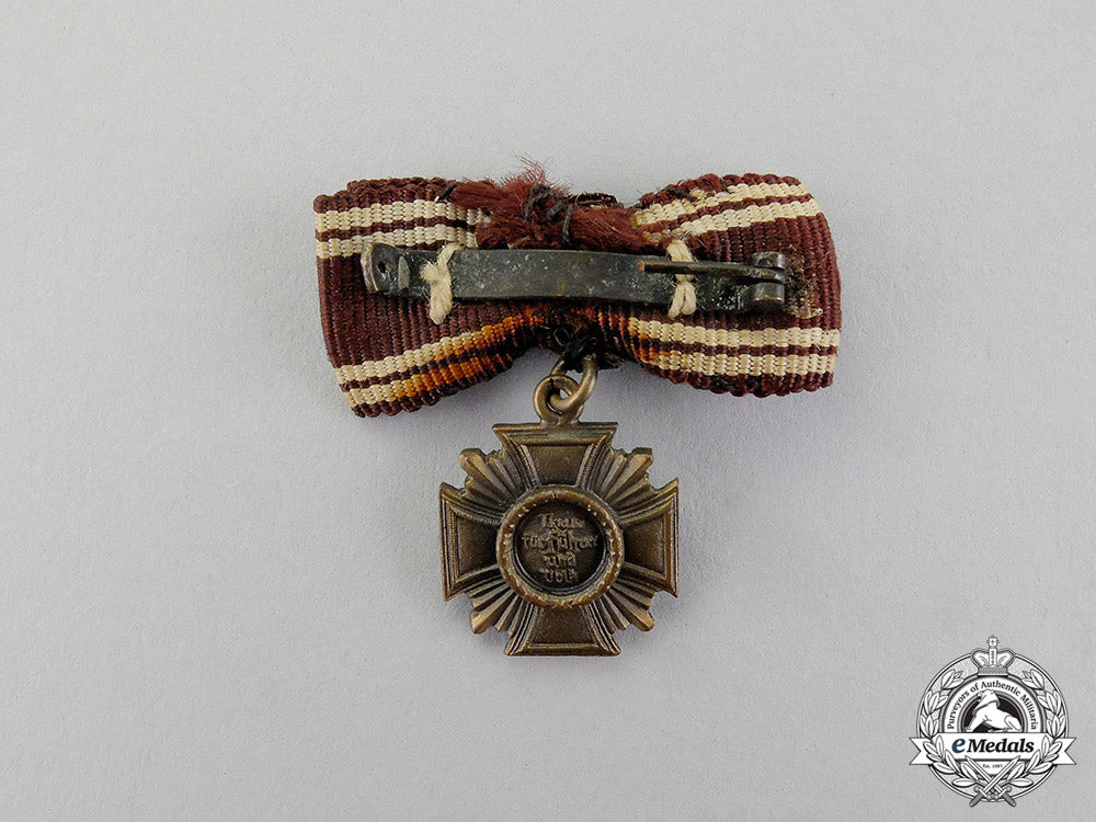 a_large_nsdap_group_to_the_economic&_administrative_leader_of_latvia_dd_5071