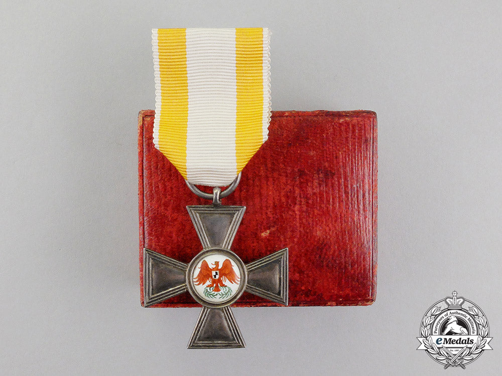 germany,_prussia._a_cased_order_of_the_red_eagle4_th_class,1854-1879_dd_5395