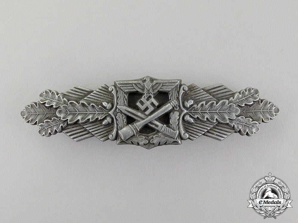 germany._a_silver_grade_close_combat_clasp_by_friedrich_linden,_lüdenscheid_dd_5406