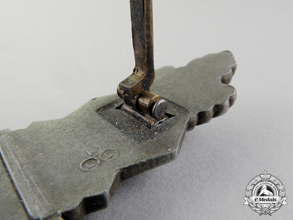 germany._a_silver_grade_close_combat_clasp_by_friedrich_linden,_lüdenscheid_dd_5411