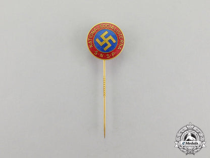 sweden._a_member's_badge_of_the_swedish_national_socialist_party_snsp_dd_5452