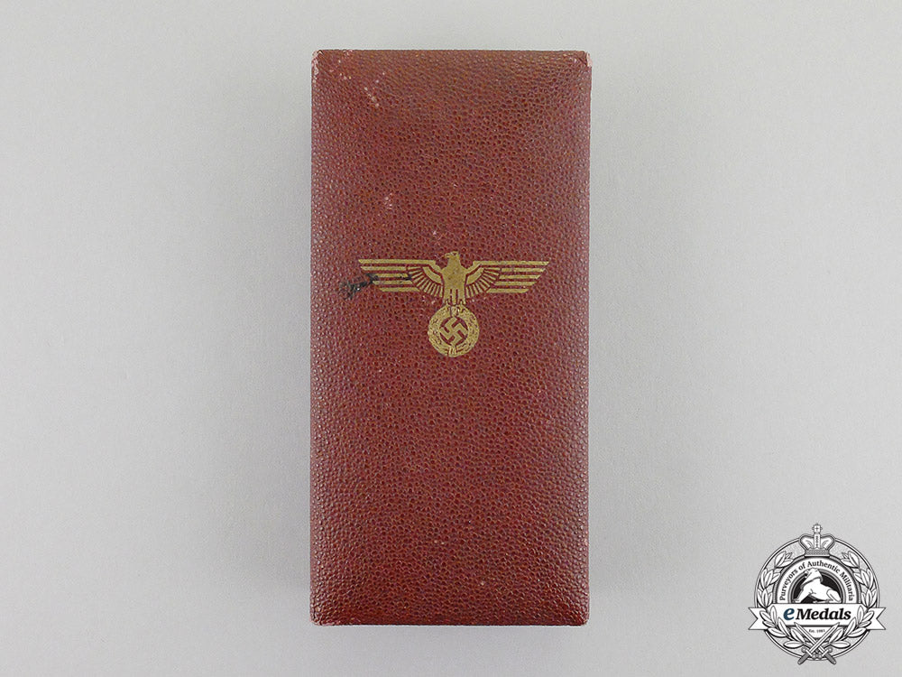 germany._an1938_entry_into_the_sudetenland_commemorative_medal_in_its_case_of_issue_dd_5828