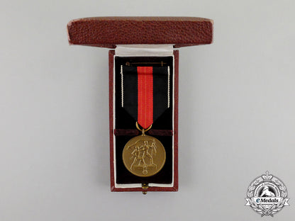 germany._an1938_entry_into_the_sudetenland_commemorative_medal_in_its_case_of_issue_dd_5829