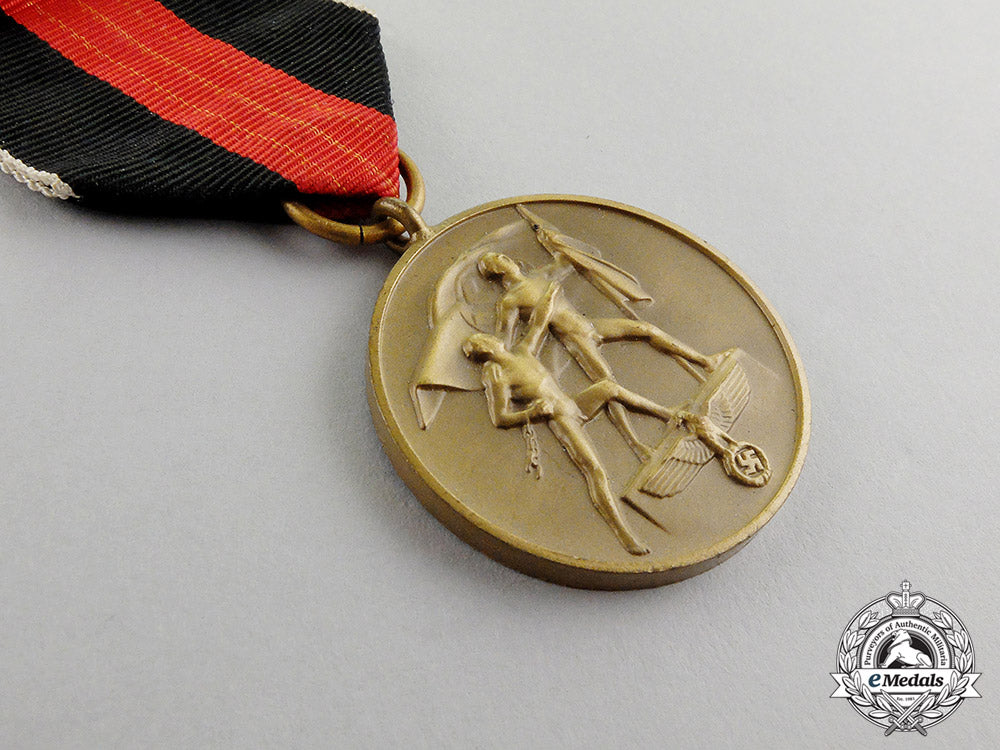 germany._an1938_entry_into_the_sudetenland_commemorative_medal_in_its_case_of_issue_dd_5834