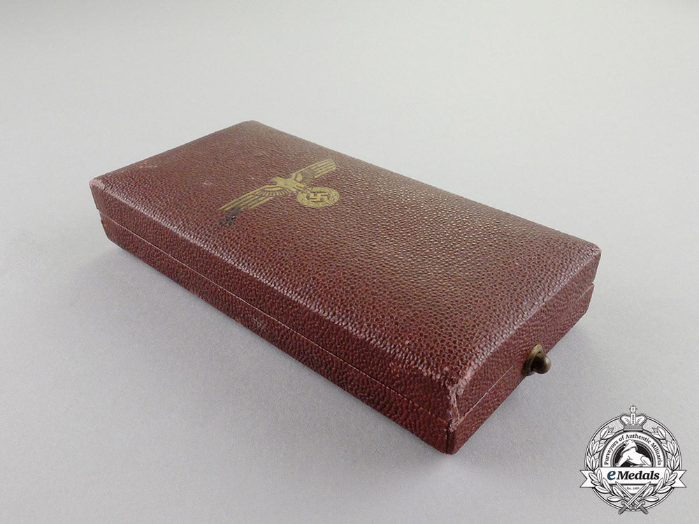 germany._an1938_entry_into_the_sudetenland_commemorative_medal_in_its_case_of_issue_dd_5836