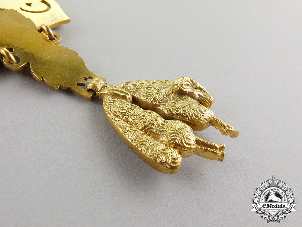 spain._an_order_of_the_golden_fleece,_collar_chain,_c.1970_dd_5862