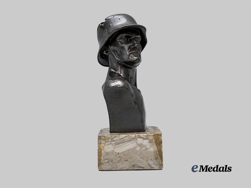 germany,_heer._a_bust_of_a_heer_soldier_e_medals__g62770_3