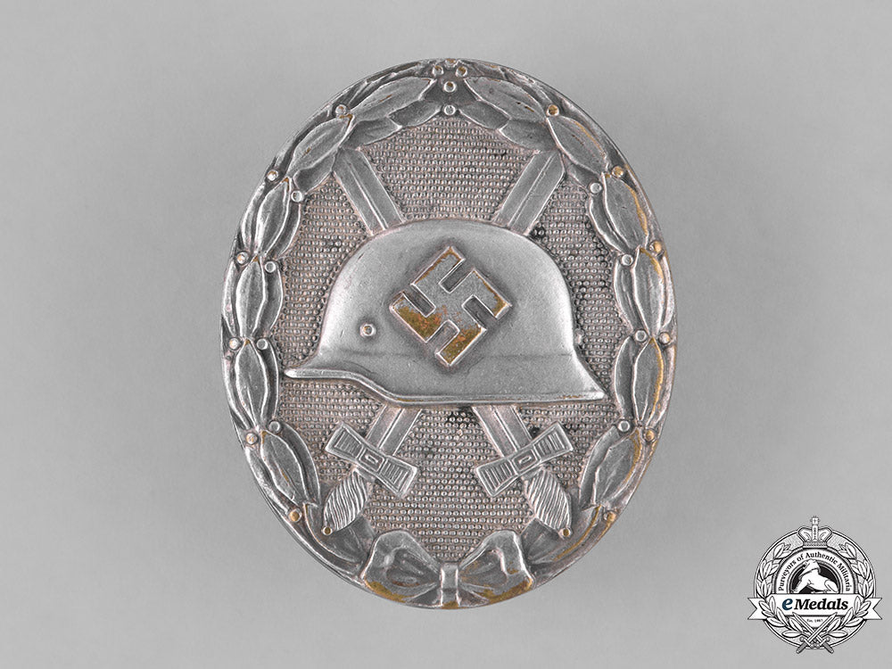 germany,_wehrmacht._a_silver_grade_wound_badge_dsc_0292