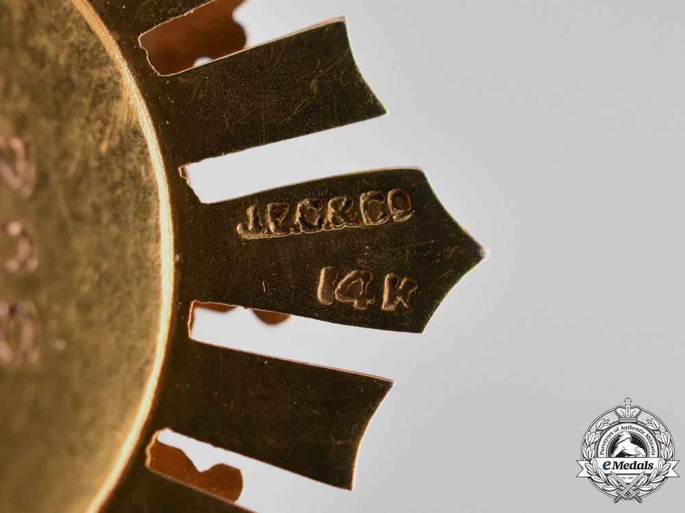 united_states._a_colonial_daughters_of_the_seventeenth_century_badge_in_gold,_c.1900_dsc_0459
