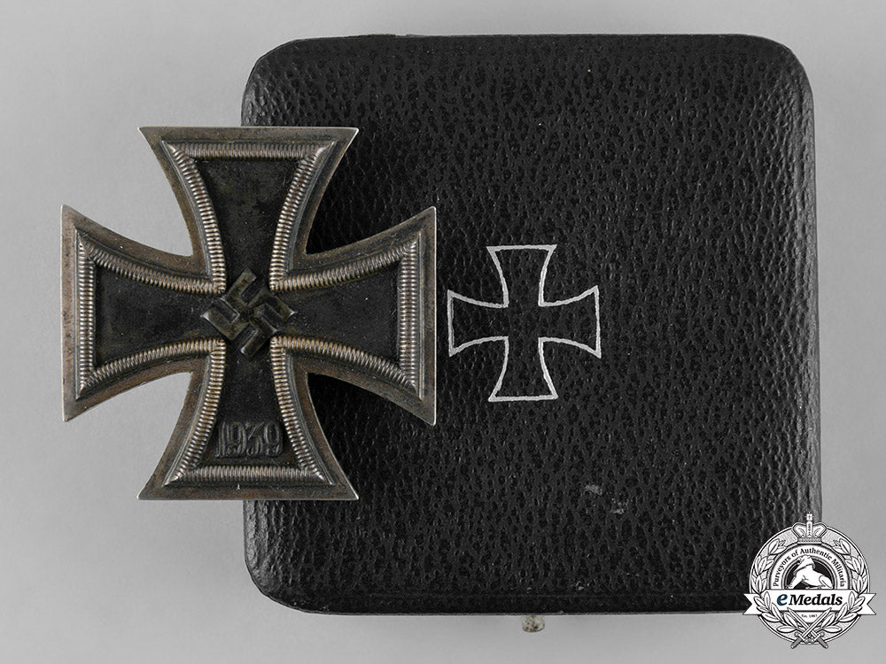 germany,_wehrmacht._a1939_ek_i_class,_by_carl_wild-_dietrich_maerz_collection_dsc_0777_1