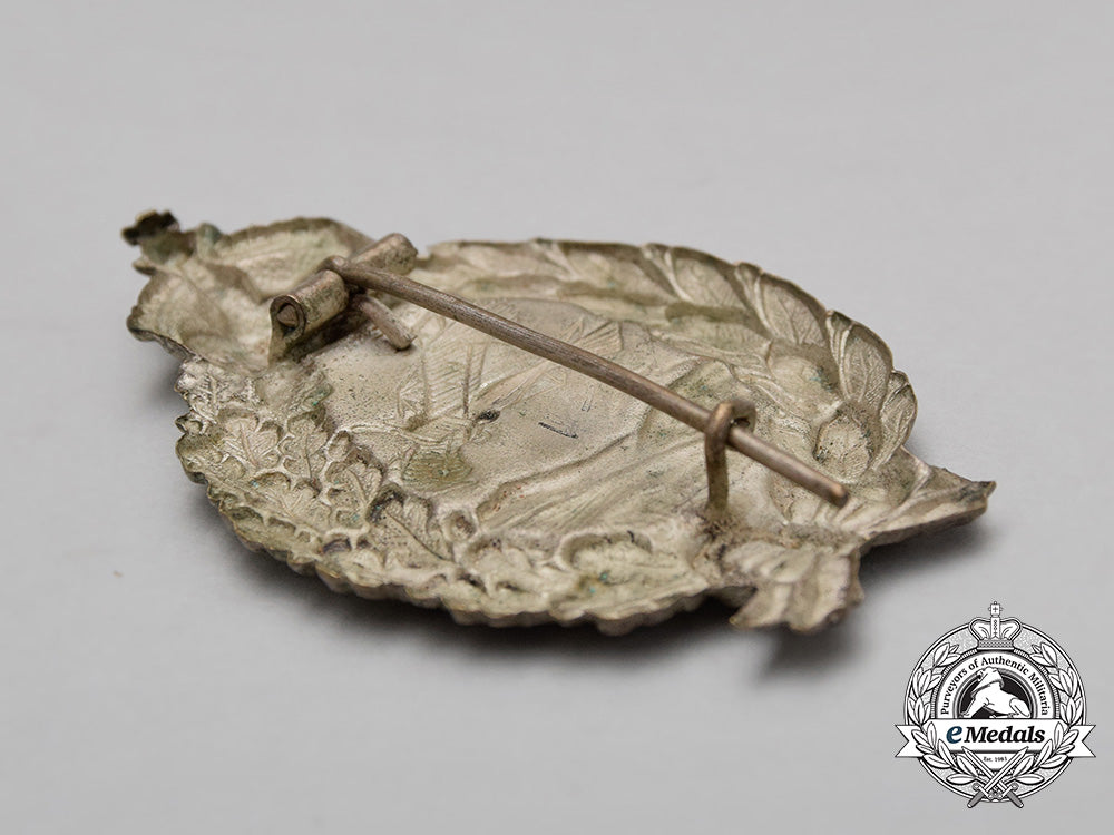 a_first_war_prussian_pilot’s_badge_by_c._e._juncker;_stamped_version_dsc_0781