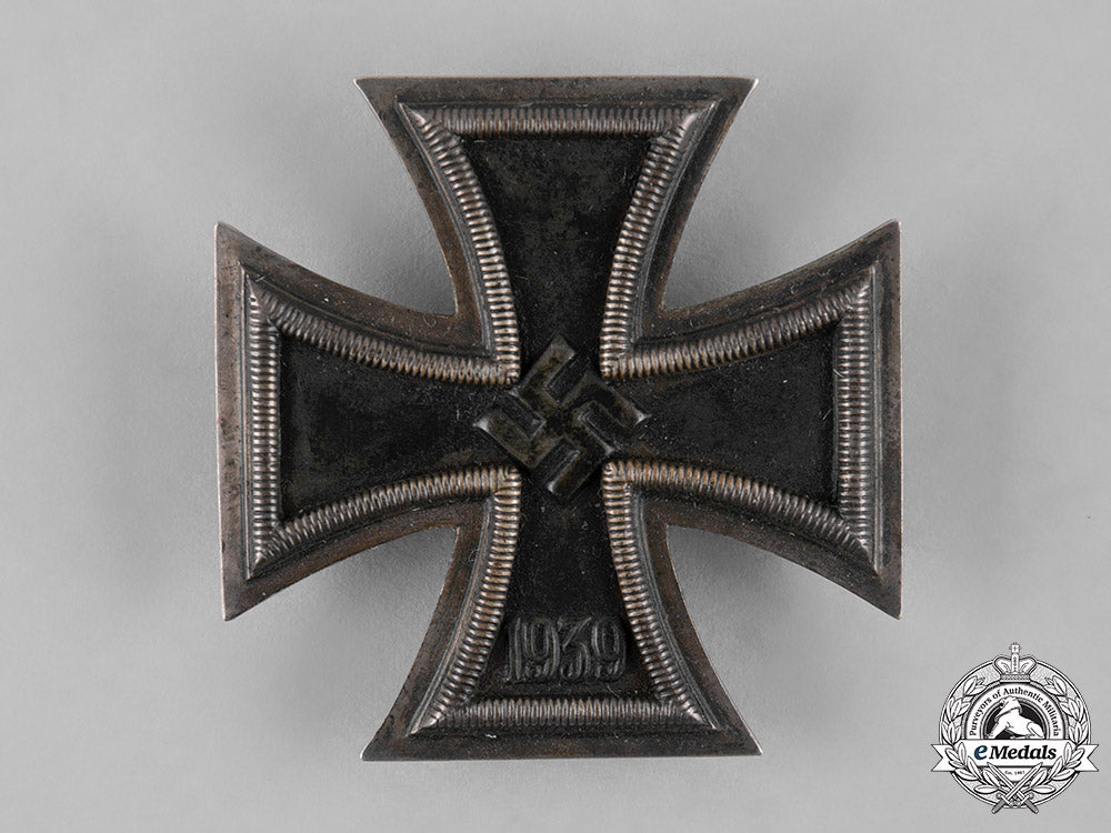 germany,_wehrmacht._a1939_ek_i_class,_by_carl_wild-_dietrich_maerz_collection_dsc_0784_1