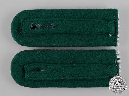 germany,_heer._a_set_of_heeresverwaltung_officer’s_uniform_rank_insignia_dsc_0818_1_1