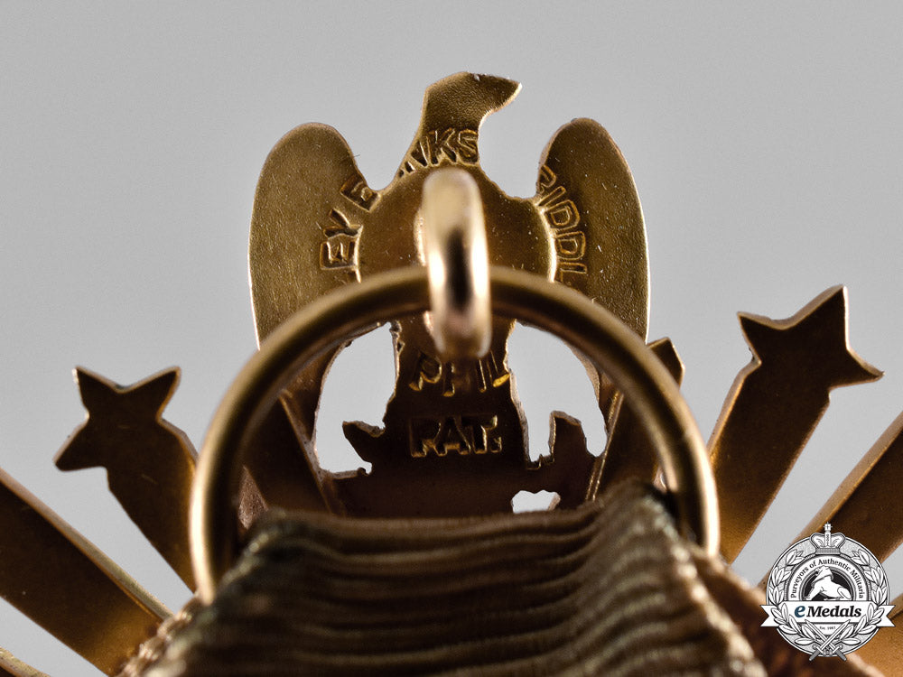 united_states._a_society_of_the_colonial_dames_of_america_badge,_mary_cecil_hall_crosman,_c.1901_dsc_0823