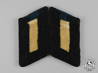 germany,_heer._a_set_of_heeresverwaltung_officer’s_uniform_rank_insignia_dsc_0826_1_1_1