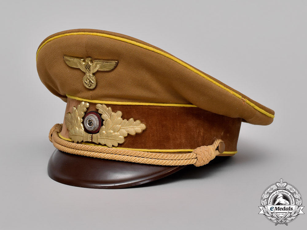 germany._an_nsdap_reichsleitung_level_visor_cap_dsc_0973_1_1