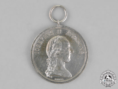 austria,_empire._a_small_silver_academy_medal_for_military_surgeons,_c.1789_dsc_0981_2_1_1_1_1_1