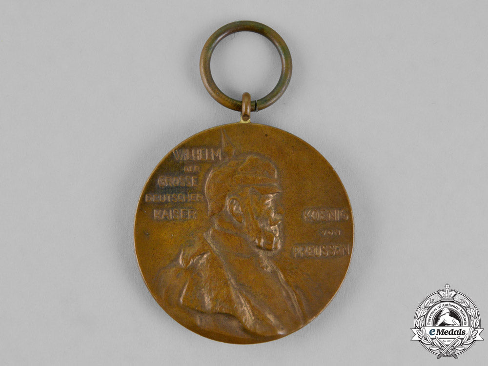 prussia,_state._a_grouping_of_a_widow’s_hindenburg_cross_and_a_centennial_medal_dsc_1026