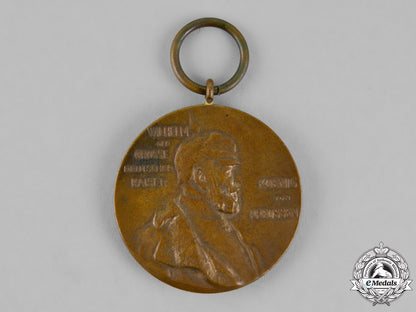 prussia,_state._a_grouping_of_a_widow’s_hindenburg_cross_and_a_centennial_medal_dsc_1026