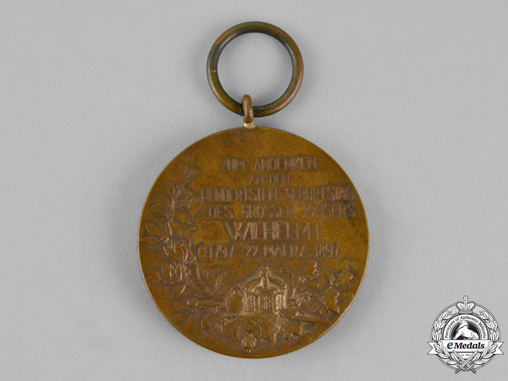 prussia,_state._a_grouping_of_a_widow’s_hindenburg_cross_and_a_centennial_medal_dsc_1027