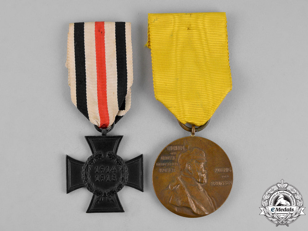 prussia,_state._a_grouping_of_a_widow’s_hindenburg_cross_and_a_centennial_medal_dsc_1028