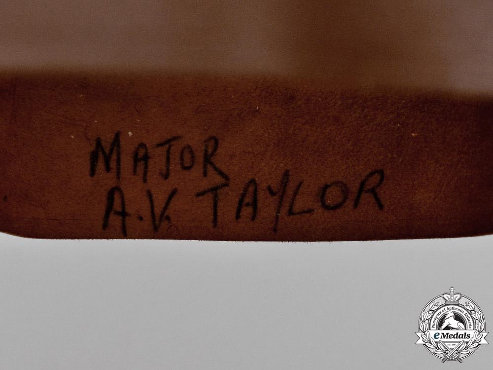 canada._a_royal_canadian_artillery_forage_cap_of_lieutenant-_colonel_a.v._taylor,_cd_dsc_1039_1