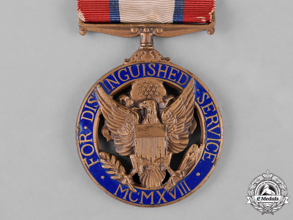united_states._an_army_distinguished_service_medal,_c.1918_dsc_1048_1