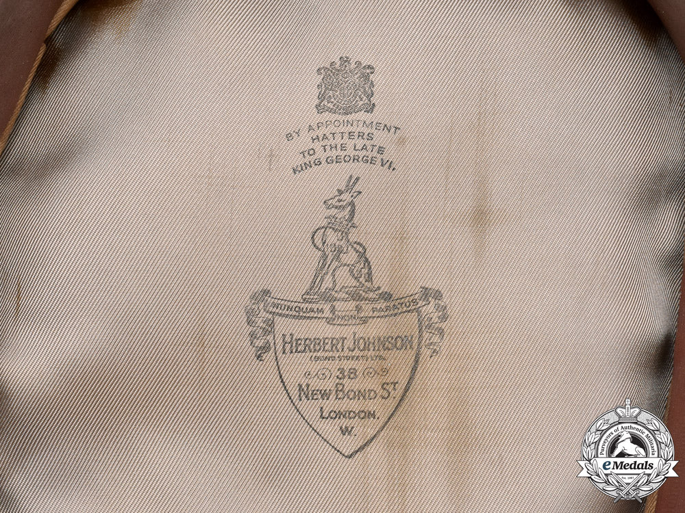 great_britain._an_army_brigadier's_forage_cap,_c.1952-1953_dsc_1111_1