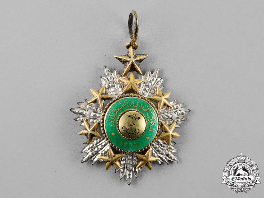 jordan,_hashemite_kingdom._an_order_of_the_star,_grand_cordon(_gcsj),_c.1967_dsc_1613
