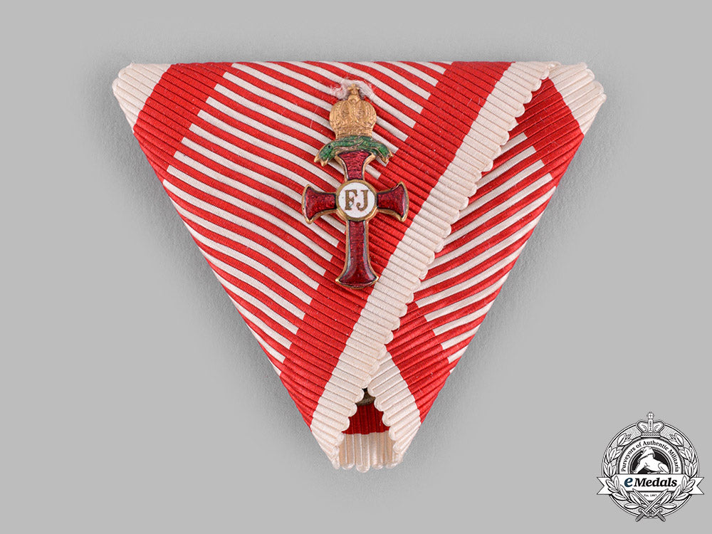 austria,_empire._an_order_of_franz_joseph,_war_decoration_dsc_1834_1