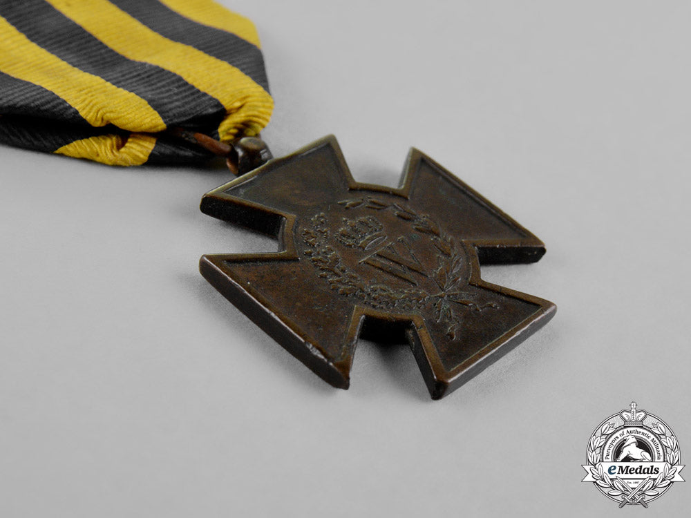 netherlands,_kingdom._two_medals&_decorations_dsc_1845
