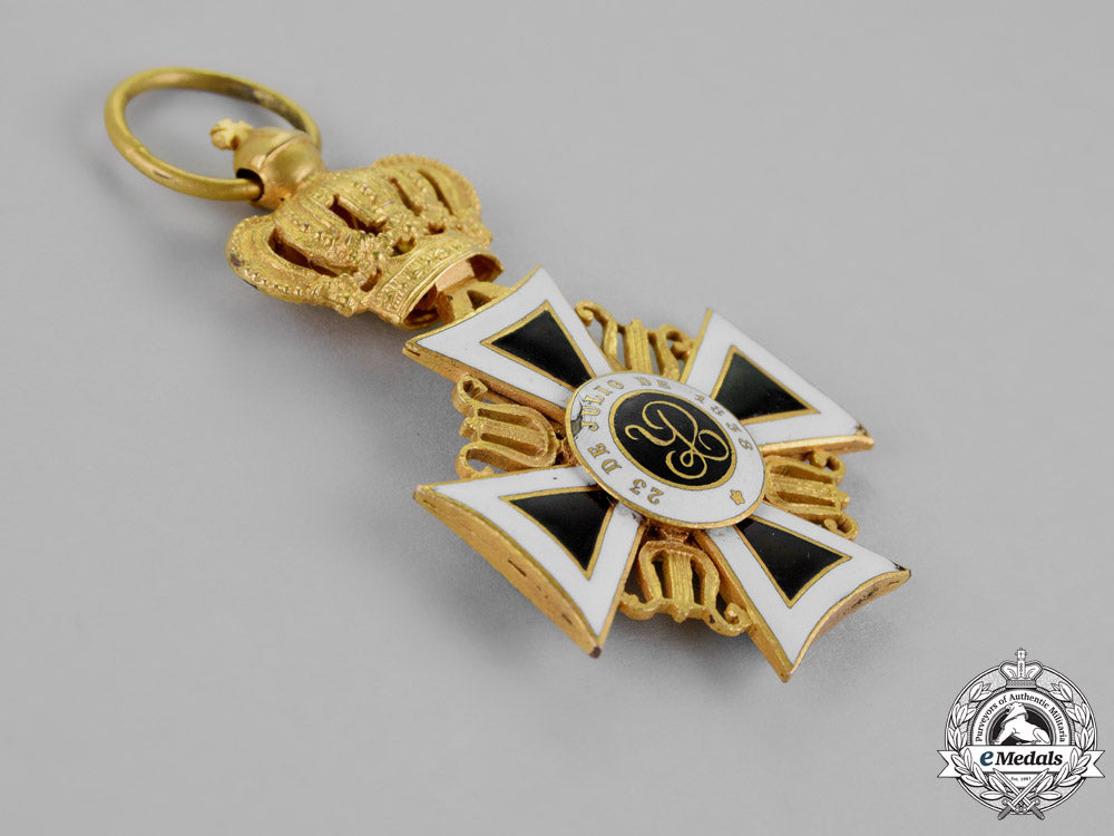 spain,_kingdom._cross_for_the_siege_of_solsona,_officer_cross_c.1838_dsc_2057_1