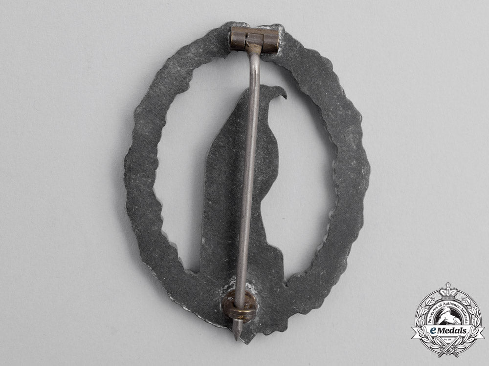 germany._a_scarce_retired_luftwaffe_pilot's_badge_dsc_2176