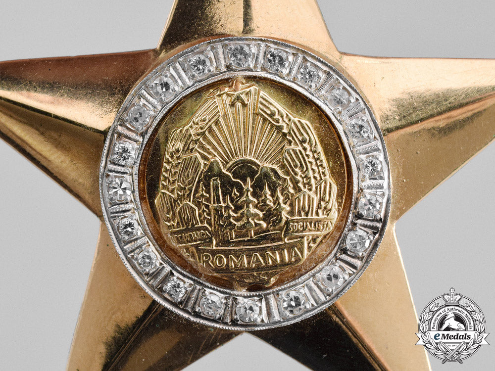 romania,_socialist._a_hero_of_the_romanian_socialist_republic_in_gold,_ruby&_diamonds_dsc_2530_2_1_1_1_1