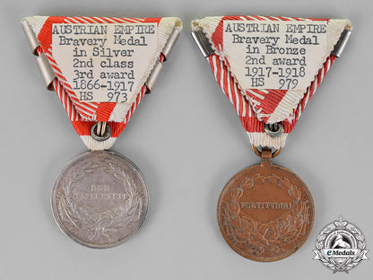 austria,_empire._two_bravery_medals_dsc_2559