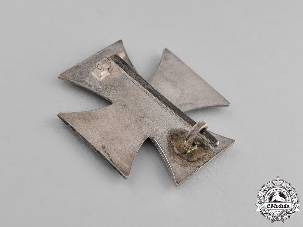 germany._an_iron_cross1939_first_class,_by_c._f._zimmermann_of_pforzheim._dsc_2949