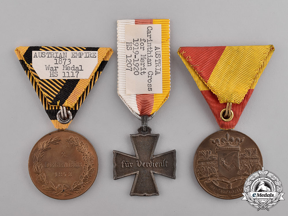 austria,_empire._three_austrian_imperial_medals_and_awards_dsc_3682