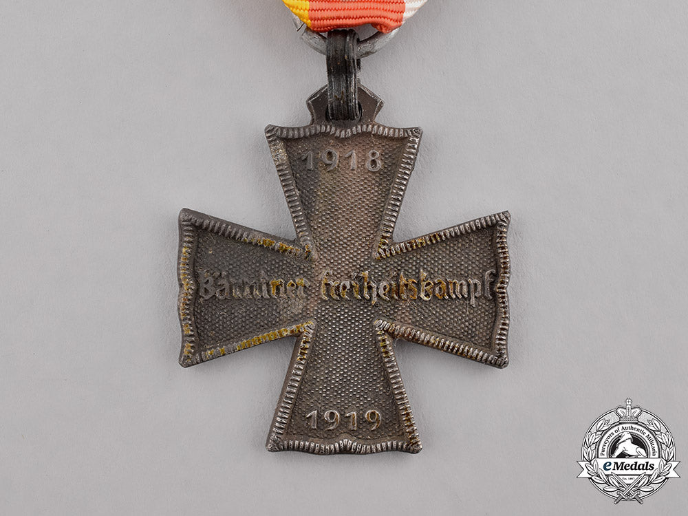 austria,_empire._three_austrian_imperial_medals_and_awards_dsc_3685