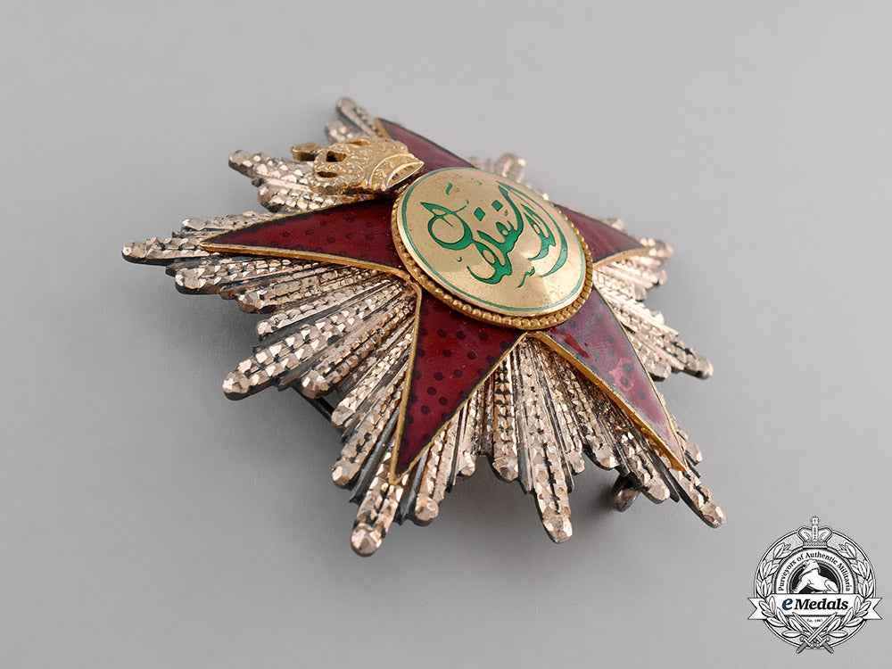 libya,_kingdom._an_order_of_independence,1_st_class_grand_cross,_c.1951_dsc_4258_1
